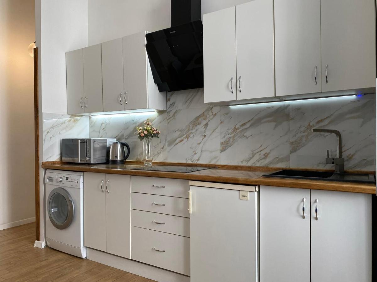 Apartment на огієнка 15 *